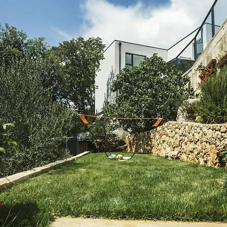 Leko With Outdoor Pool And Hot Tub , Fit 22 People Villa